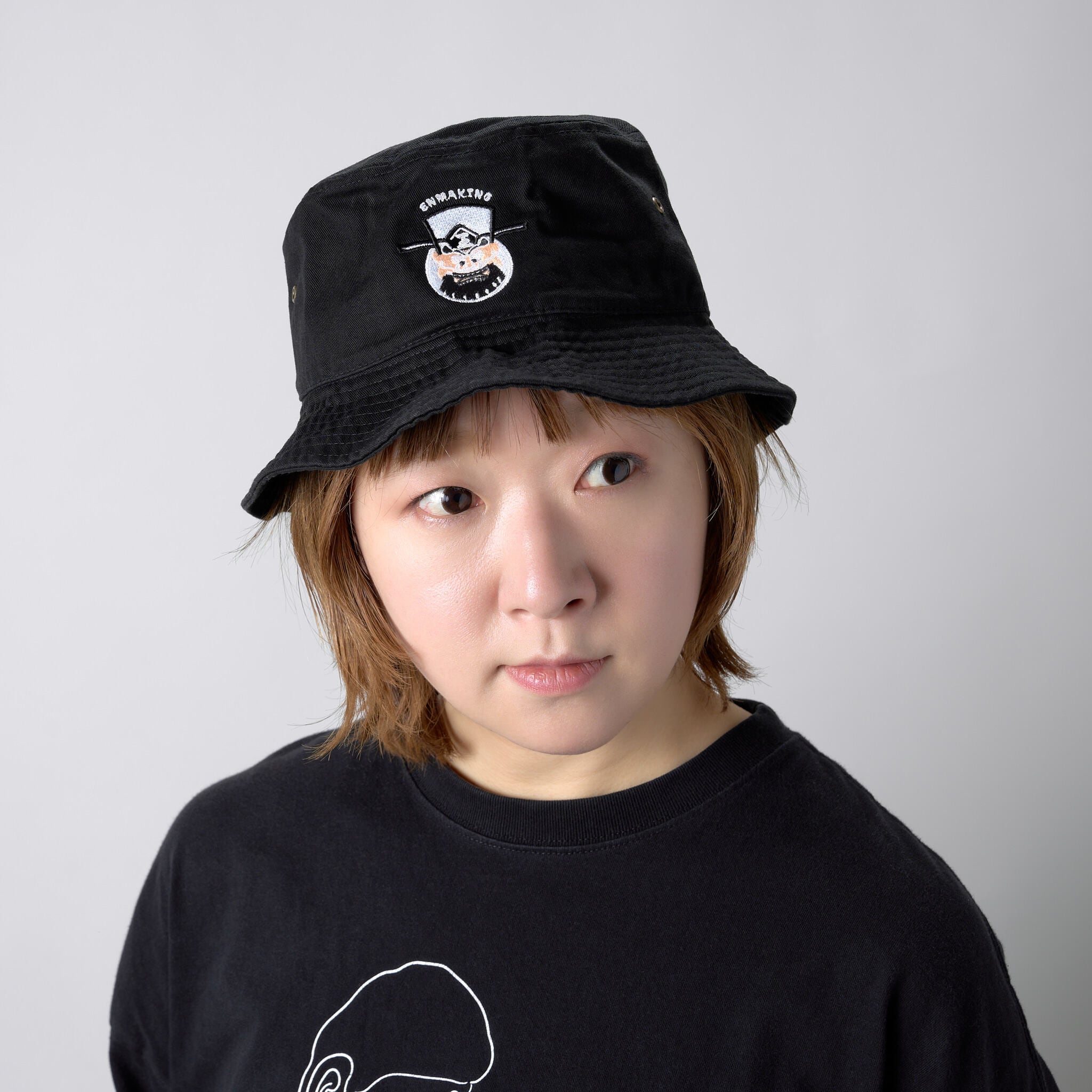 閻魔王 ENMAKING バケットハット (刺繍) ブラック/グレー | BOSATSU