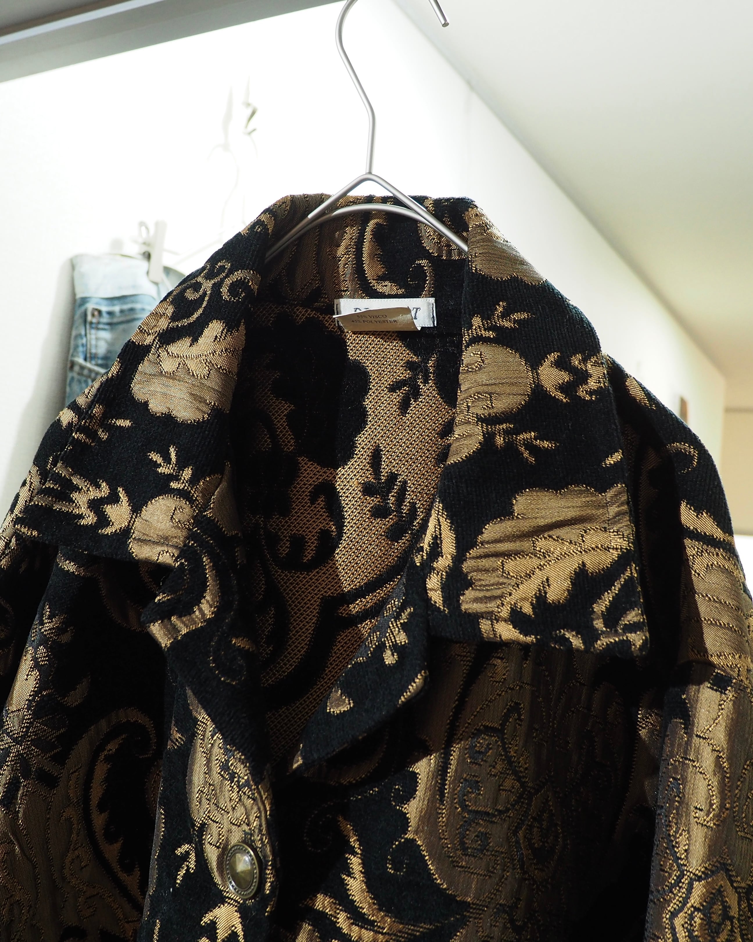 " Made in USA " Beautiful Luxury Baroque Pattern Vintage Gobelin Jacket
