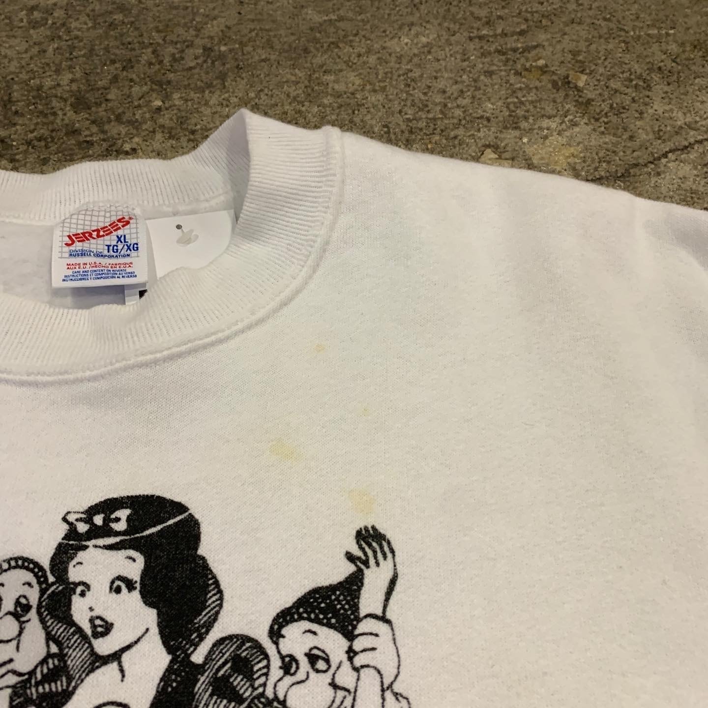 90s Snow White & The Sir Punks sweat | What