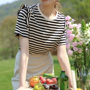 frill shoulder stripe t-shirt