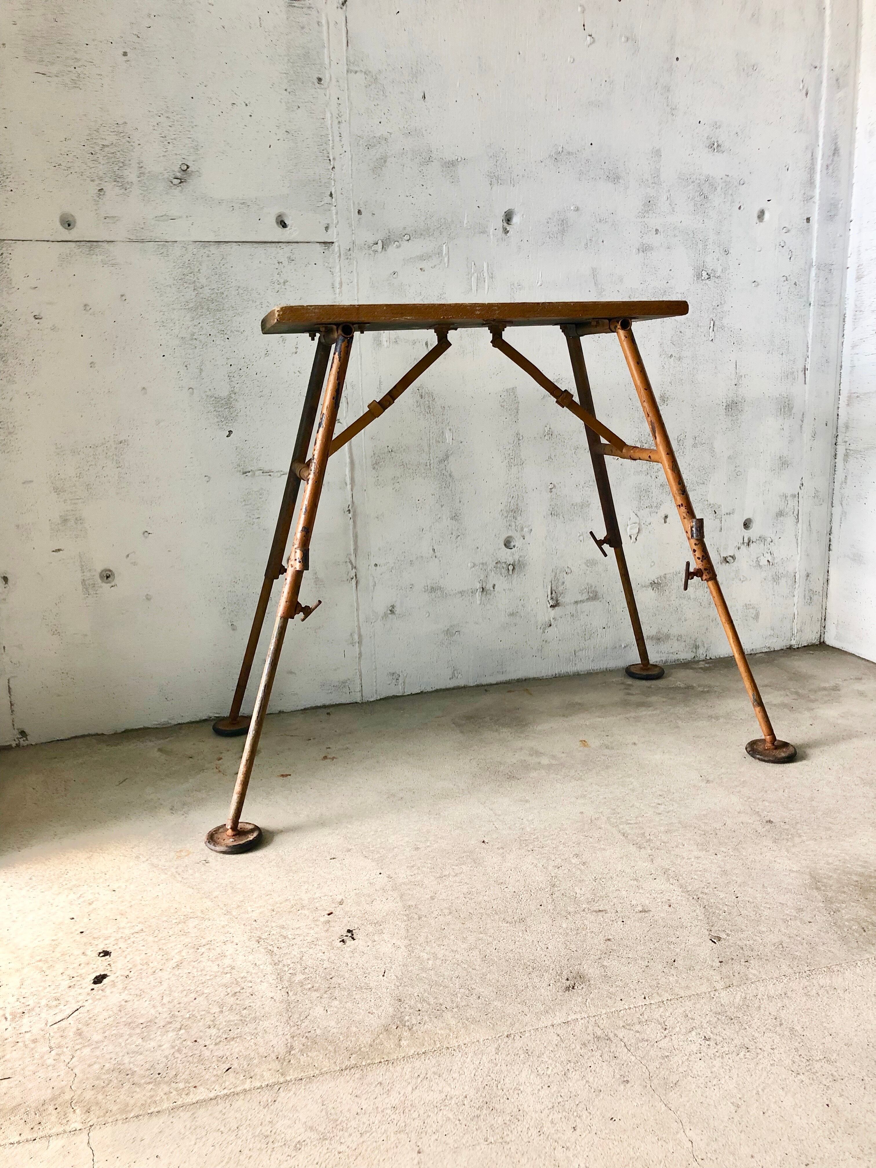 古い鉄脚と古材のテーブル 工業系の鉄脚テーブル［古家具］ | giraffes craft