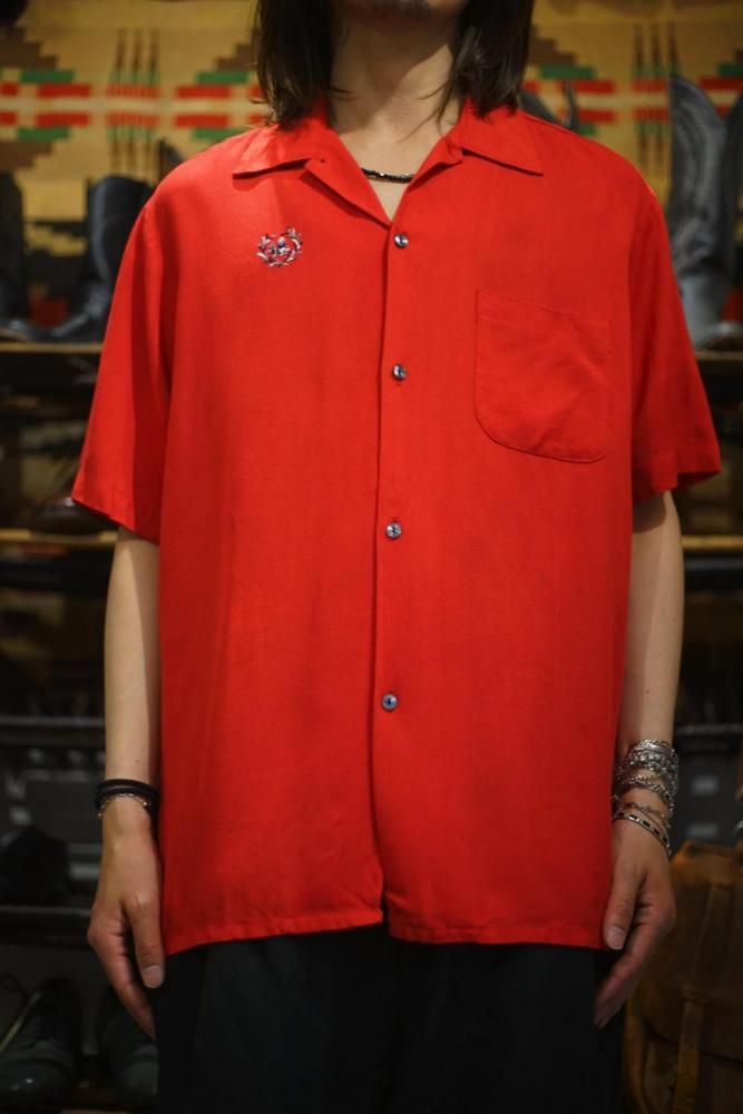 Vintage S/S Open Collar Rayon Shirt with Embroidered Emblem [1960s