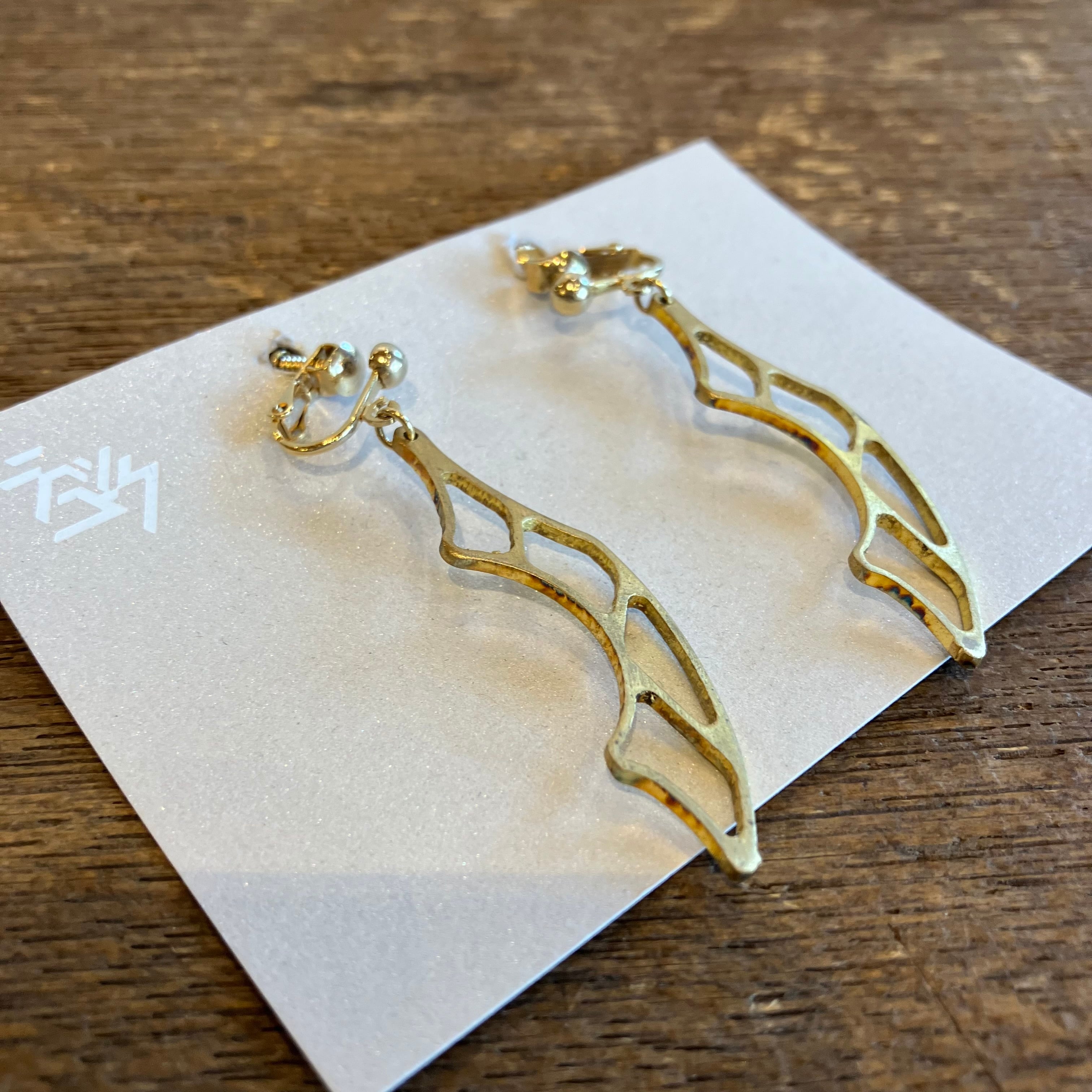 NISHINAGA イヤリング E81