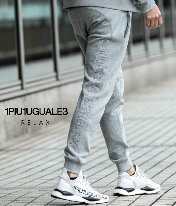 1piu1uguale3 ロンT ホワイト ストレッチ 厚手 バックロゴ