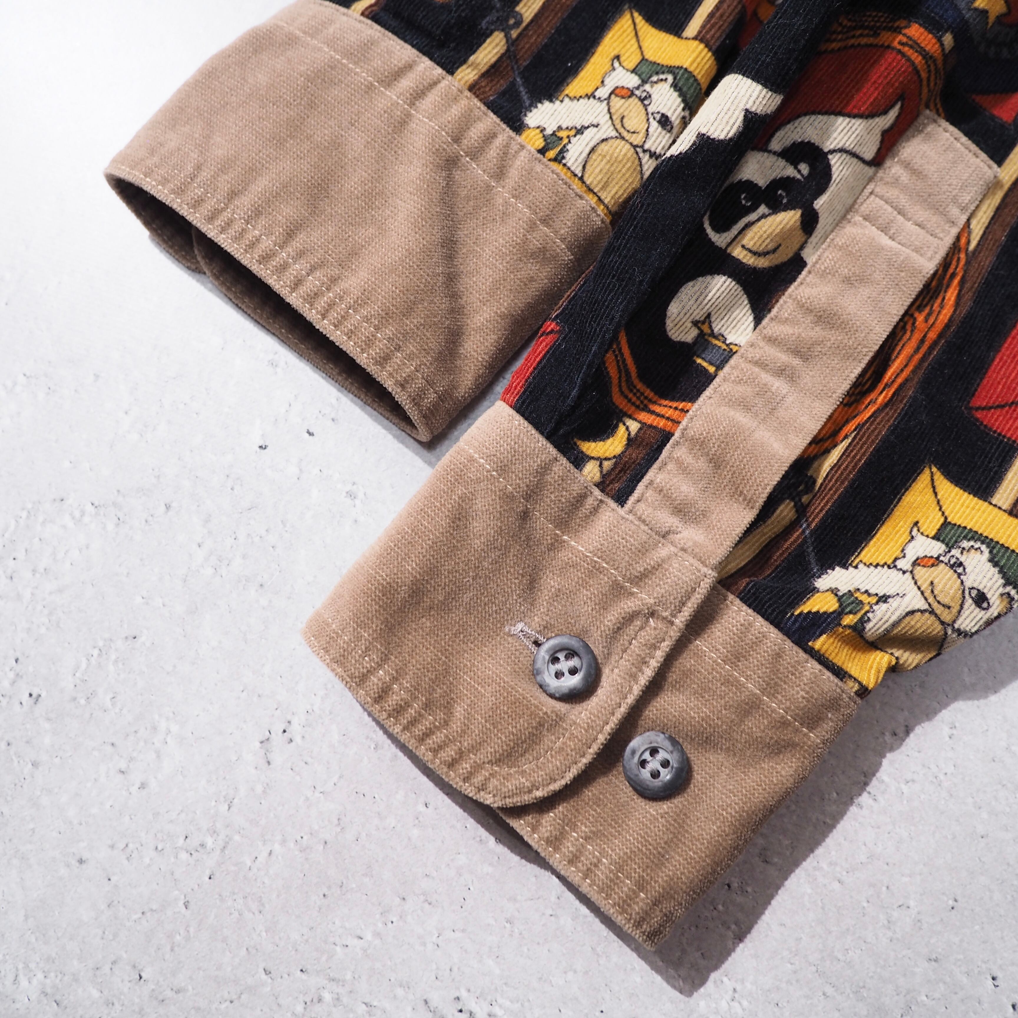 1990s ” Castel bajac ” colorful retro character printed vintage corduroy shirt