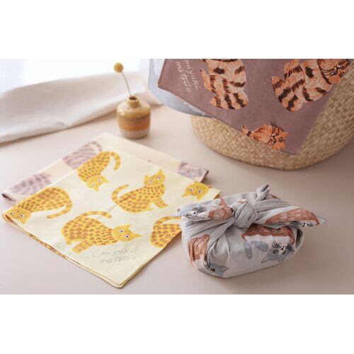 ネコのハンカチ【 松尾ミユキ】