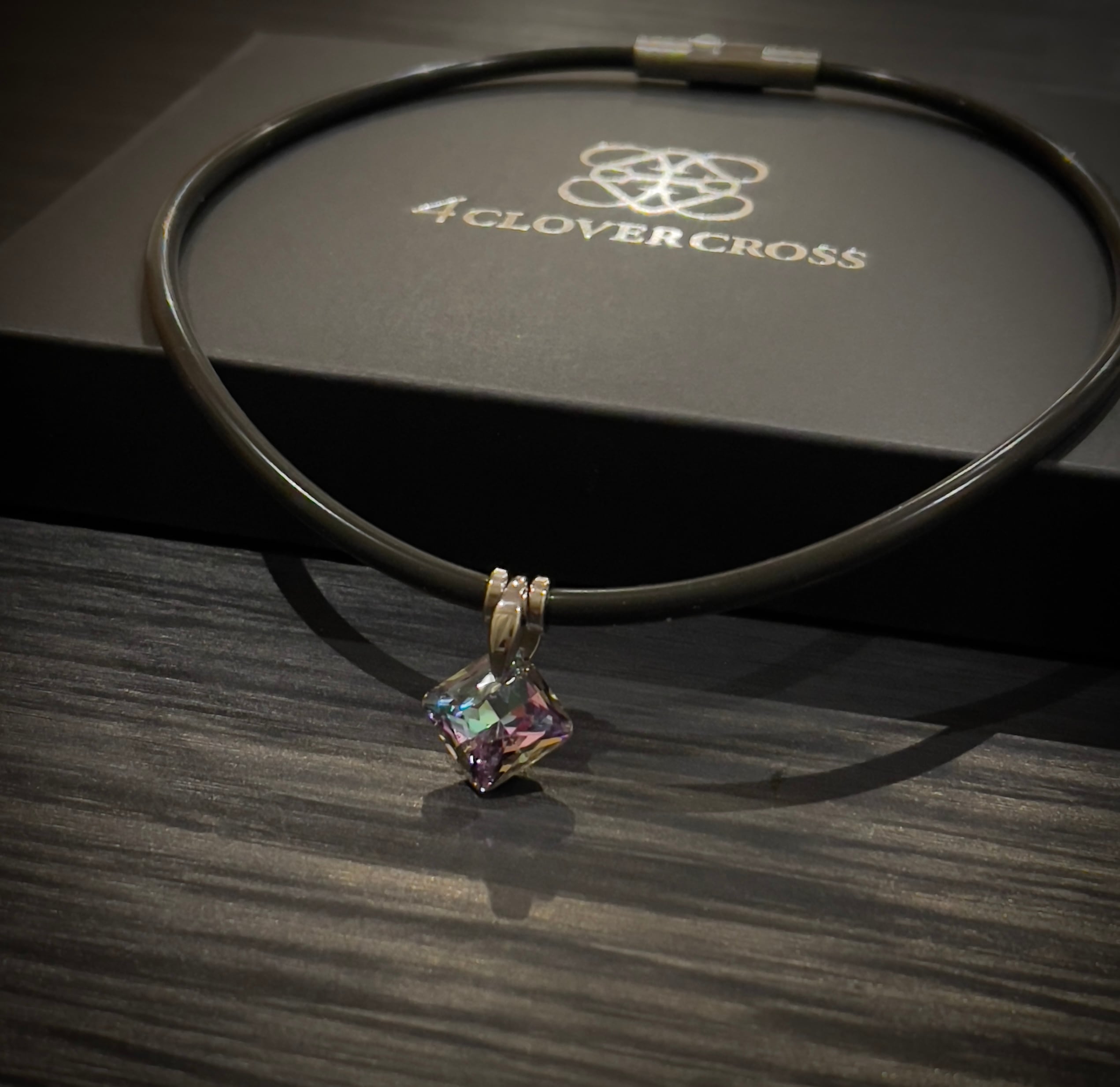 ヴィトラルライトSQUAREモデル 【スポーツネックレス】 | 4clovercross