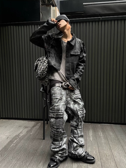 【ROLLINGMONEY】Silver Wax Multi Pocket Cargo Denim Pants 【ROLLINGMONEY】Silver Wax Multi Pocket Cargo Denim Pants