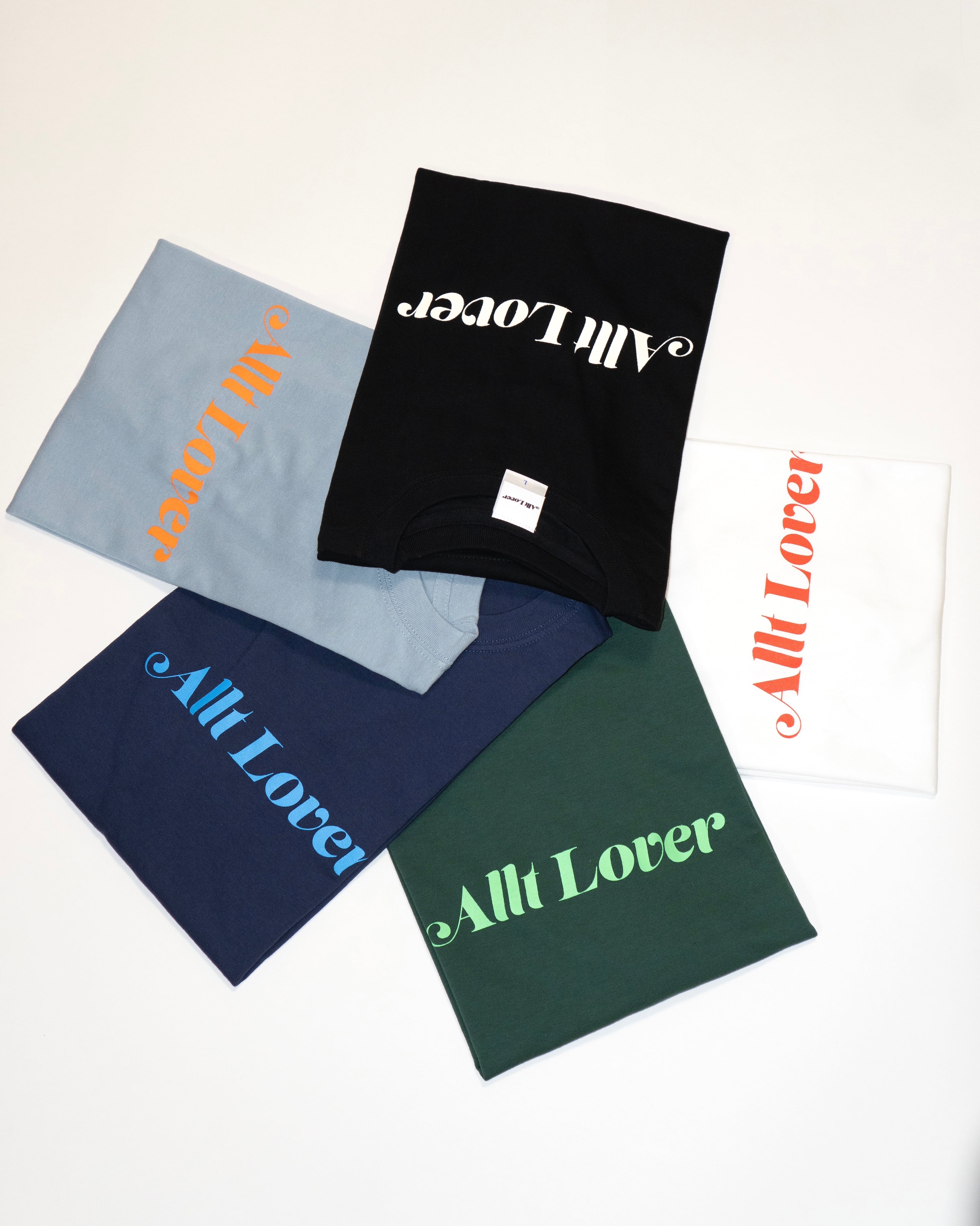 【ディスプレイ】Allt Lover S/S TEE