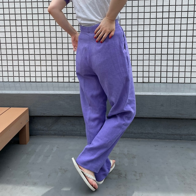 US purple tuck pants