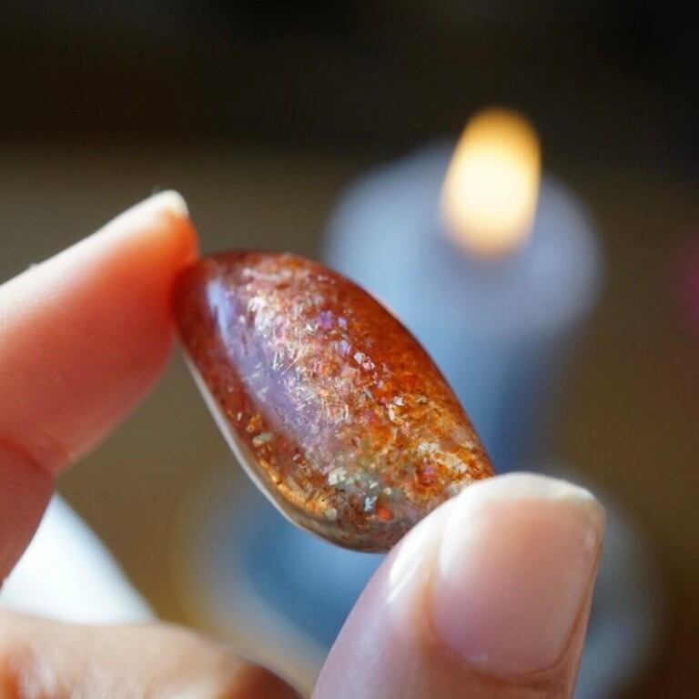 私たちは粒々だったかもしれない【大きなサンストーン】