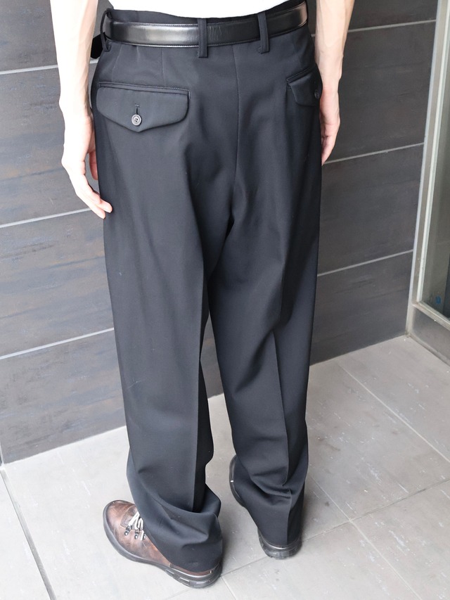 【issey miyake men】1 tuck tapered slacks