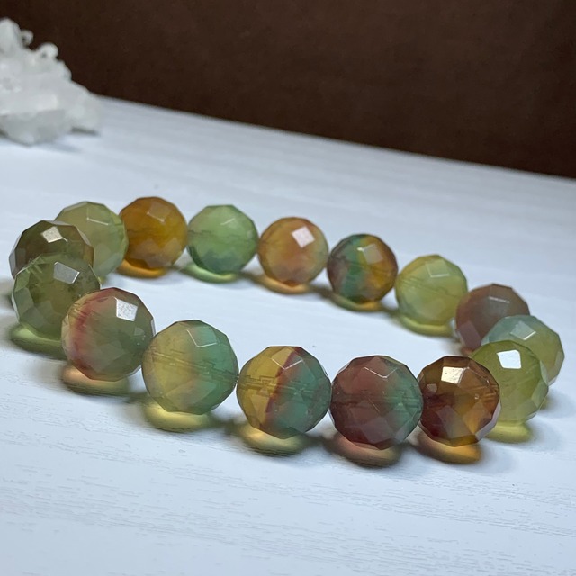レアカラー・変わった色合い☆グラデーションフローライト ブレスレット