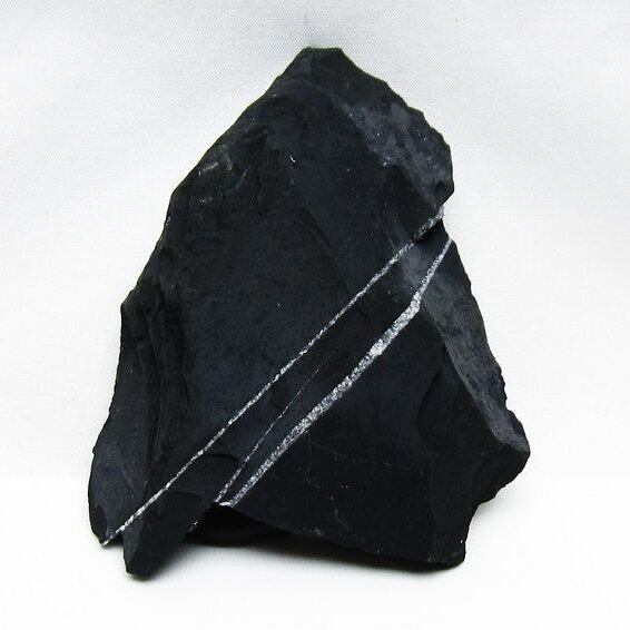 ブラックシリカ 原石 一点物 181-4397