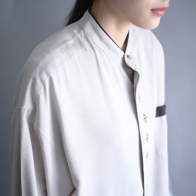 "刺繍" fly-front minimal design loose band-collar shirt