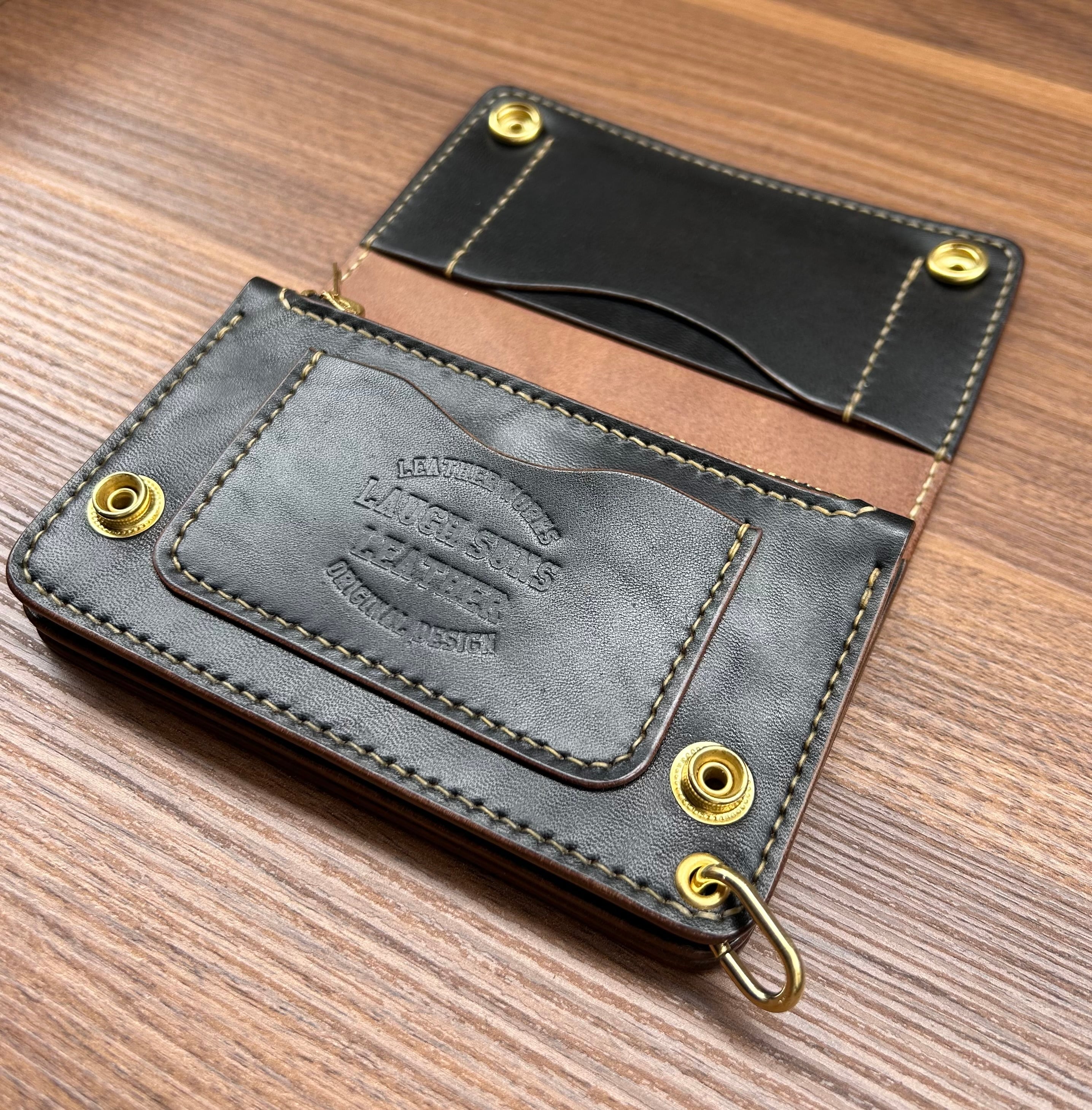 ホースバット ミドルトラッカーウォレット 3層 ホースバット ミドルトラッカーウォレット | LAUGH SUNS LEATHER