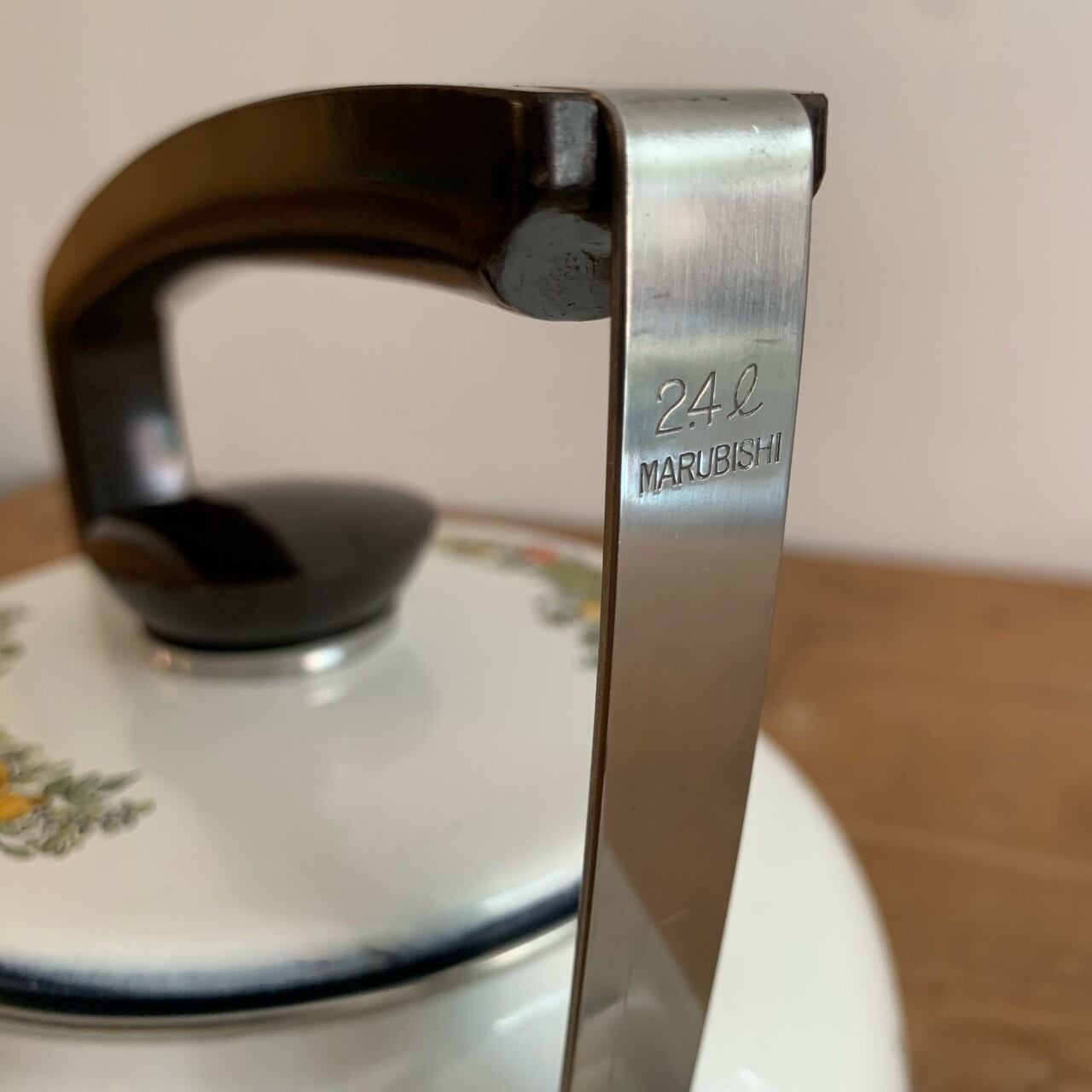 【値下げ】【未使用】昭和　レトロ　マルビシ　ホーロー　ケトル　やかん　薔薇柄 MARUBISHI ホーローケトル マルビシホーローウェア ラ・フランセ 野菜