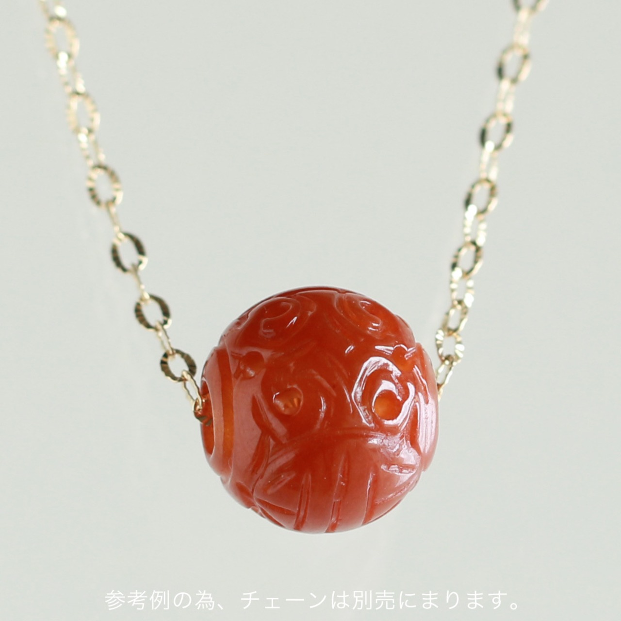 さりげなく使える翡翠！ 彫りオレンジ翡翠 一粒 ペンダント トップ orange carving sphere A貨翡翠 jd_pt1057