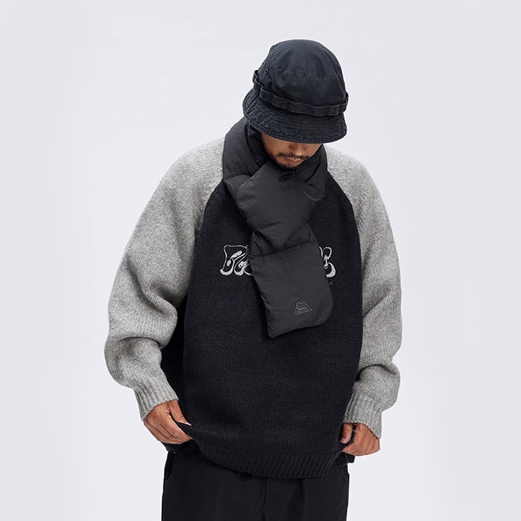 ★LETTER EMBROIDERY ROUND NECK SWEATER　　　A0868