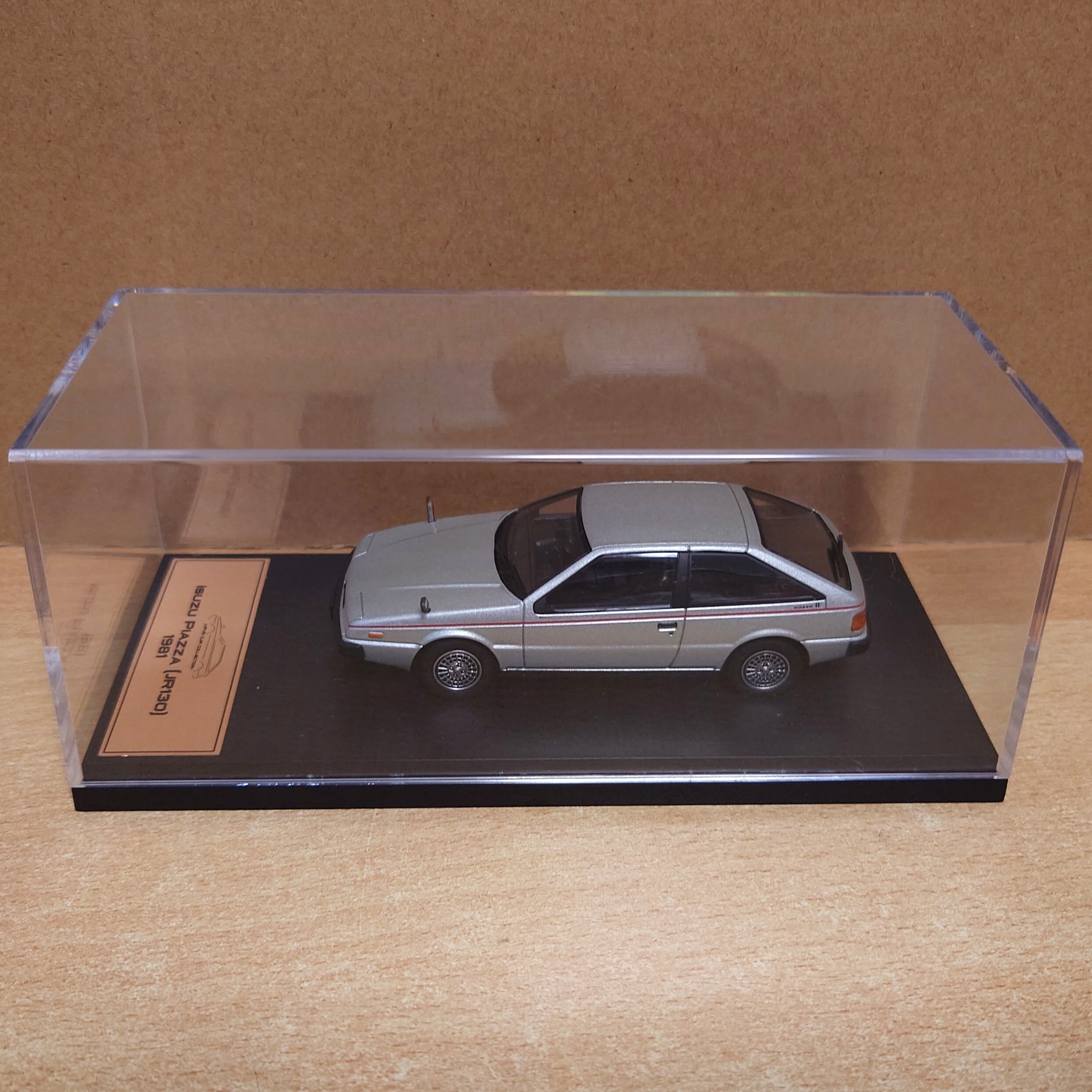 1/43 いすゞ ピアッツァ 1981 PIAZZA JR130 合金製ミニカー 楽天市場