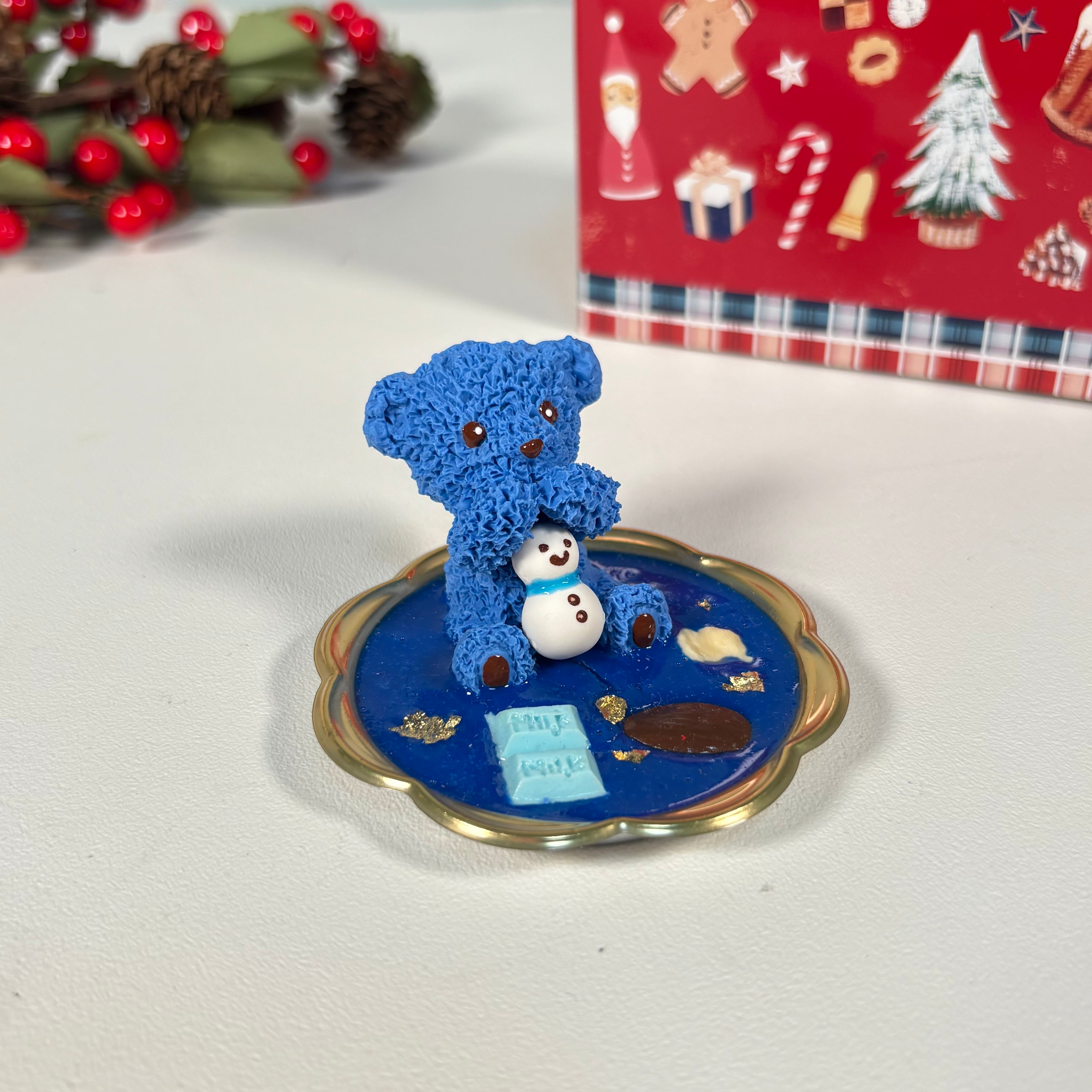 スノーマンくまさんバークチョコアクセサリートレイ