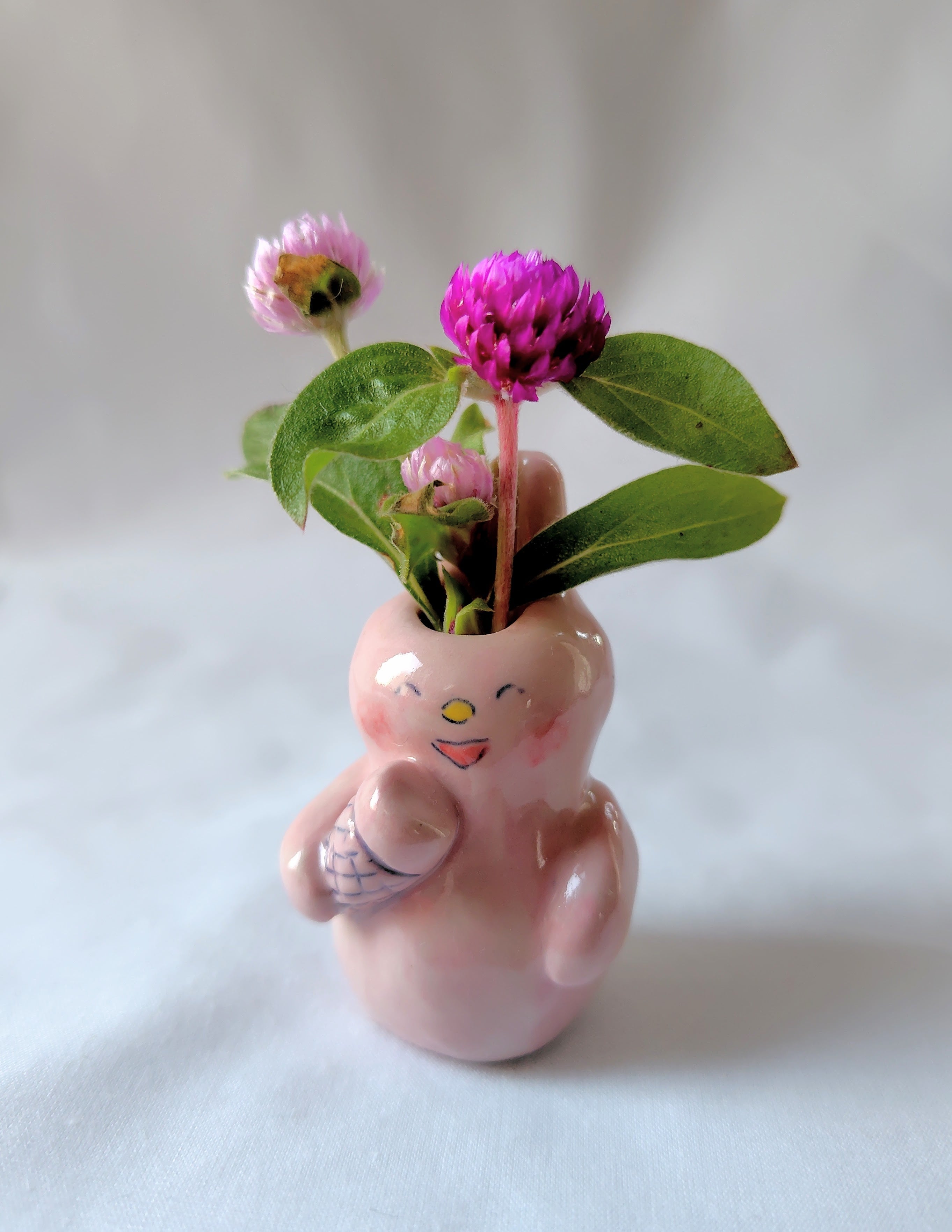 なおにゃん花瓶 1 （ドライフラワー付き） | 陶芸作家 佐々木ヨーコ