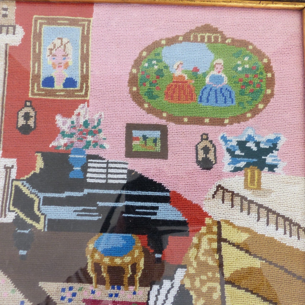刺繍画額装 ニードルポイントプチポワン ピアノのある部屋 | こりすの