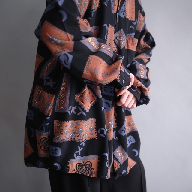 black base art motif pattern loose shirt