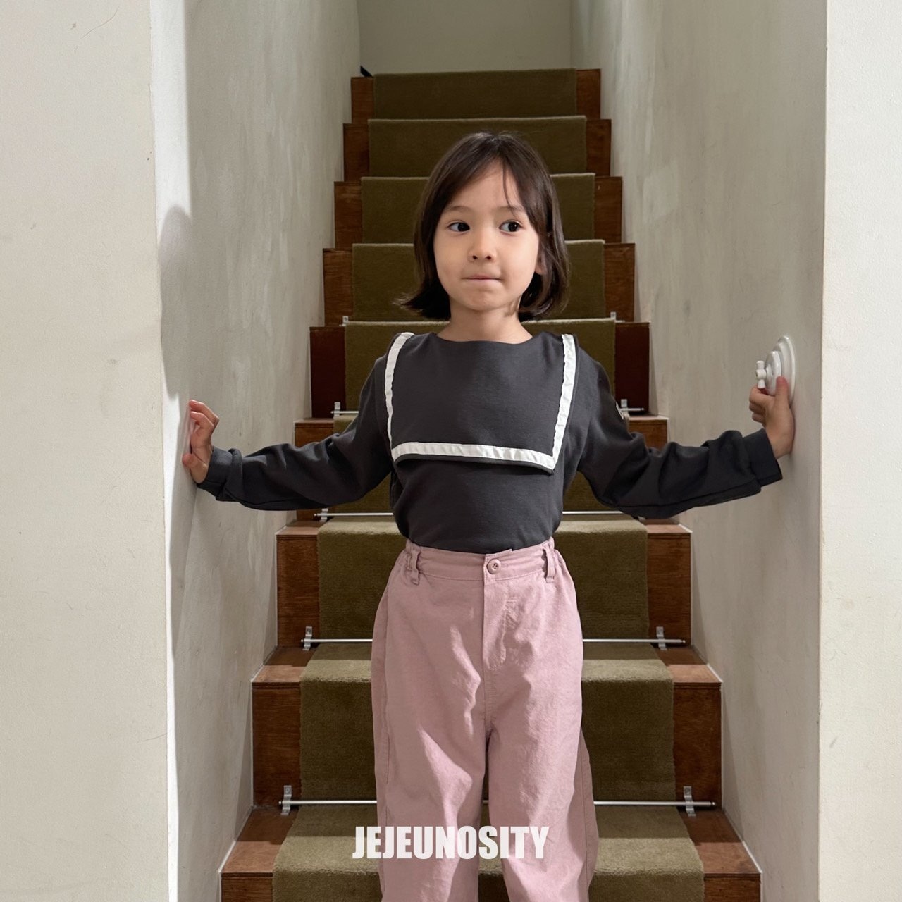 【jejeunosity】スクールカットソー チャコール 80〜110cm 240904 - 3