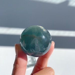 ♡虹入り♡グリーンフローライト スフィア01◇Green Fluorite sphere◇ 天然石・鉱石・パワーストーン