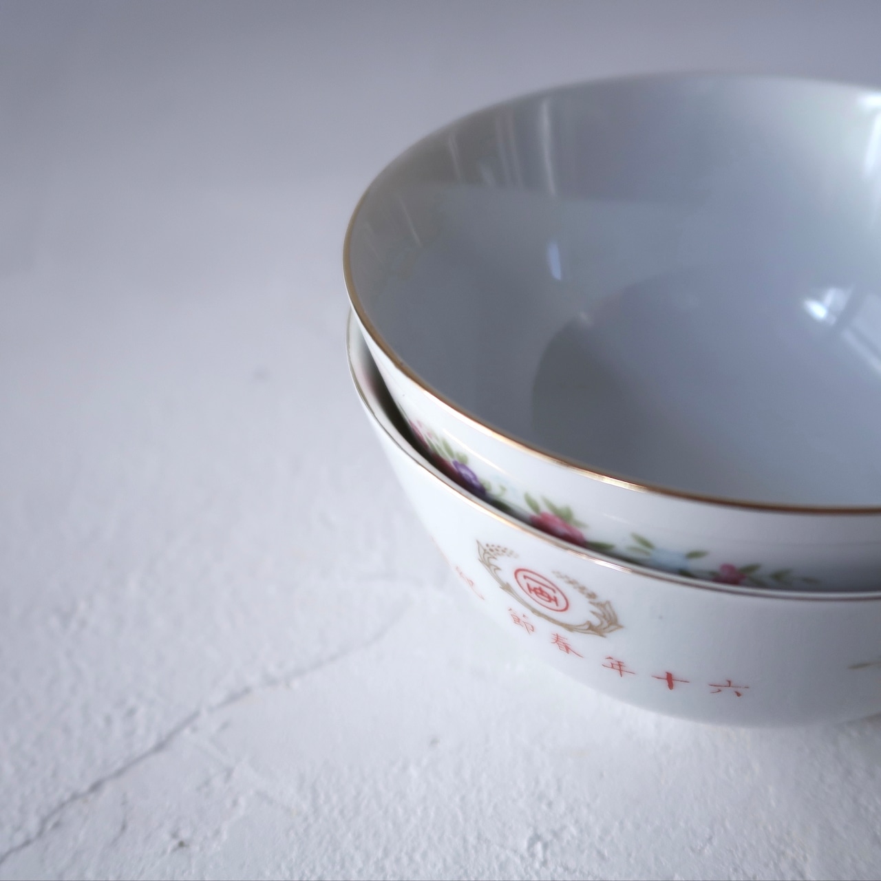 【台湾食器】花柄のお茶碗