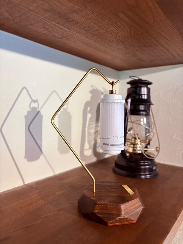 サニチャー クラフト&デザイン LEDランタンスタンド | OLIVE OUTDOOR