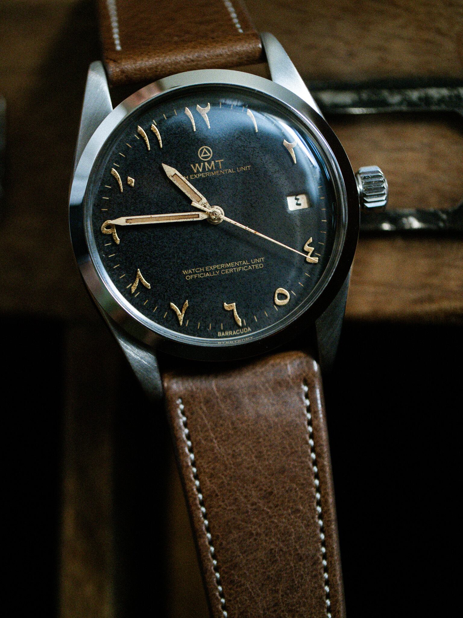 時計 WMT BARRACUDA Barracuda - Black Dial Edition / Metal Bracelet + Leather Strap