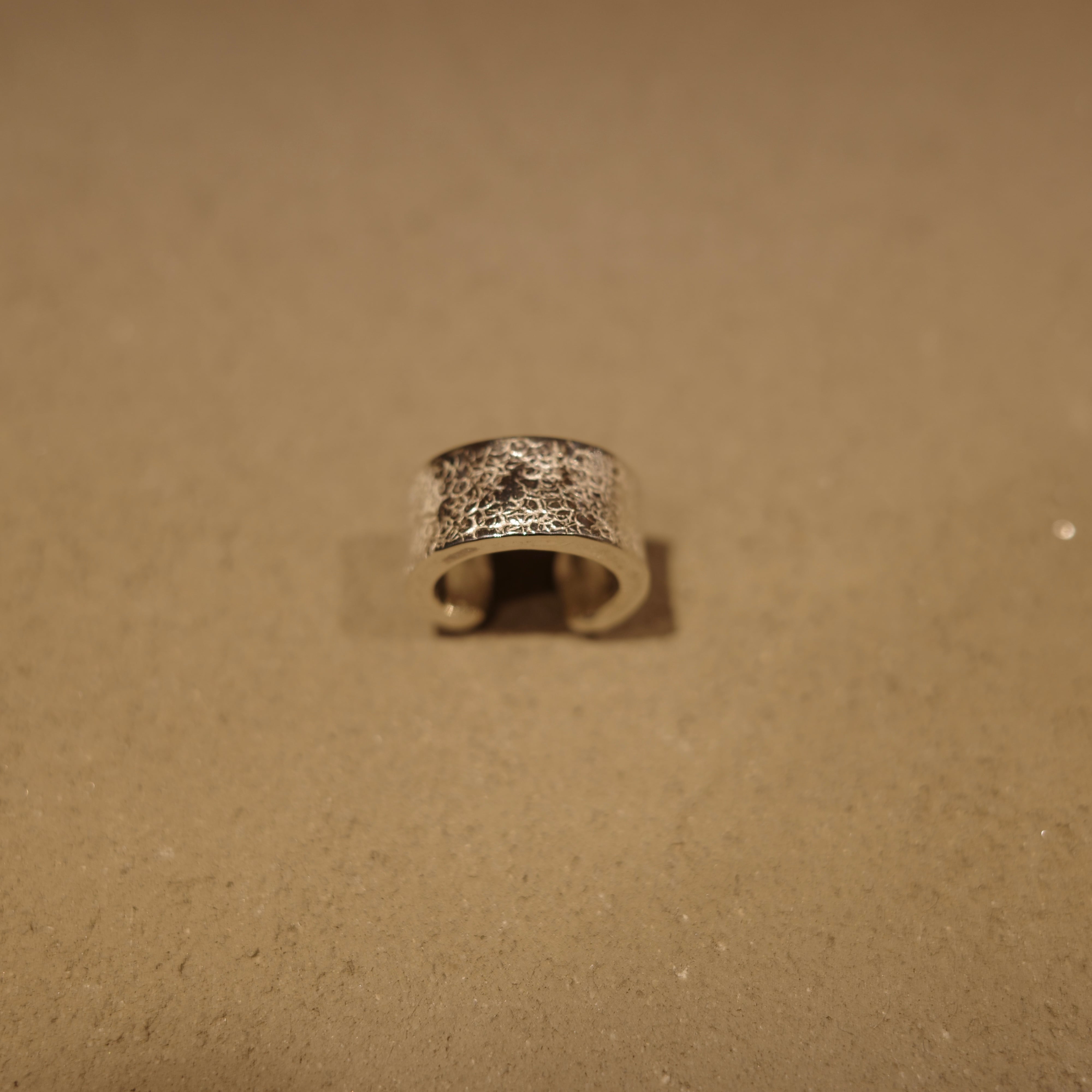 プレアデスイヤカフ