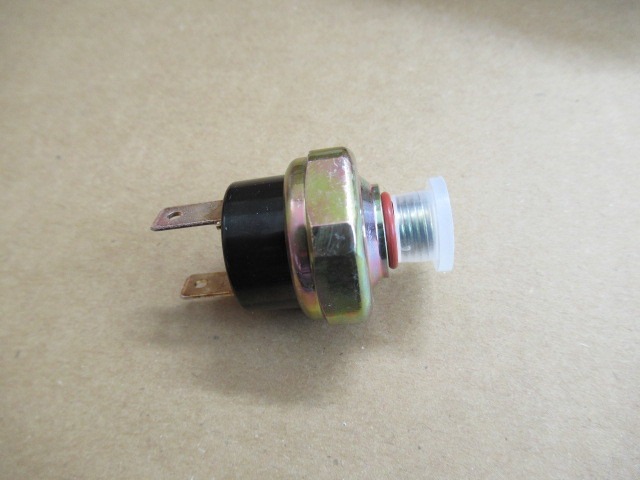 〇クーラー　プレッシャースイッチ