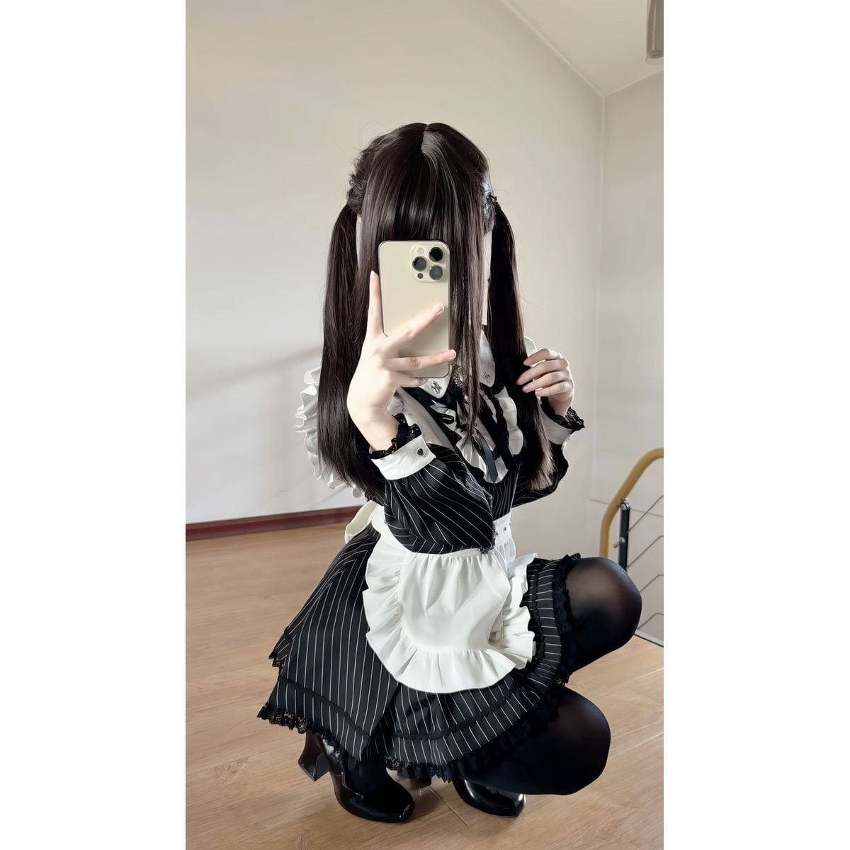 地雷系フリルメイドワンピース：長袖ver. | Maiden's Rêve