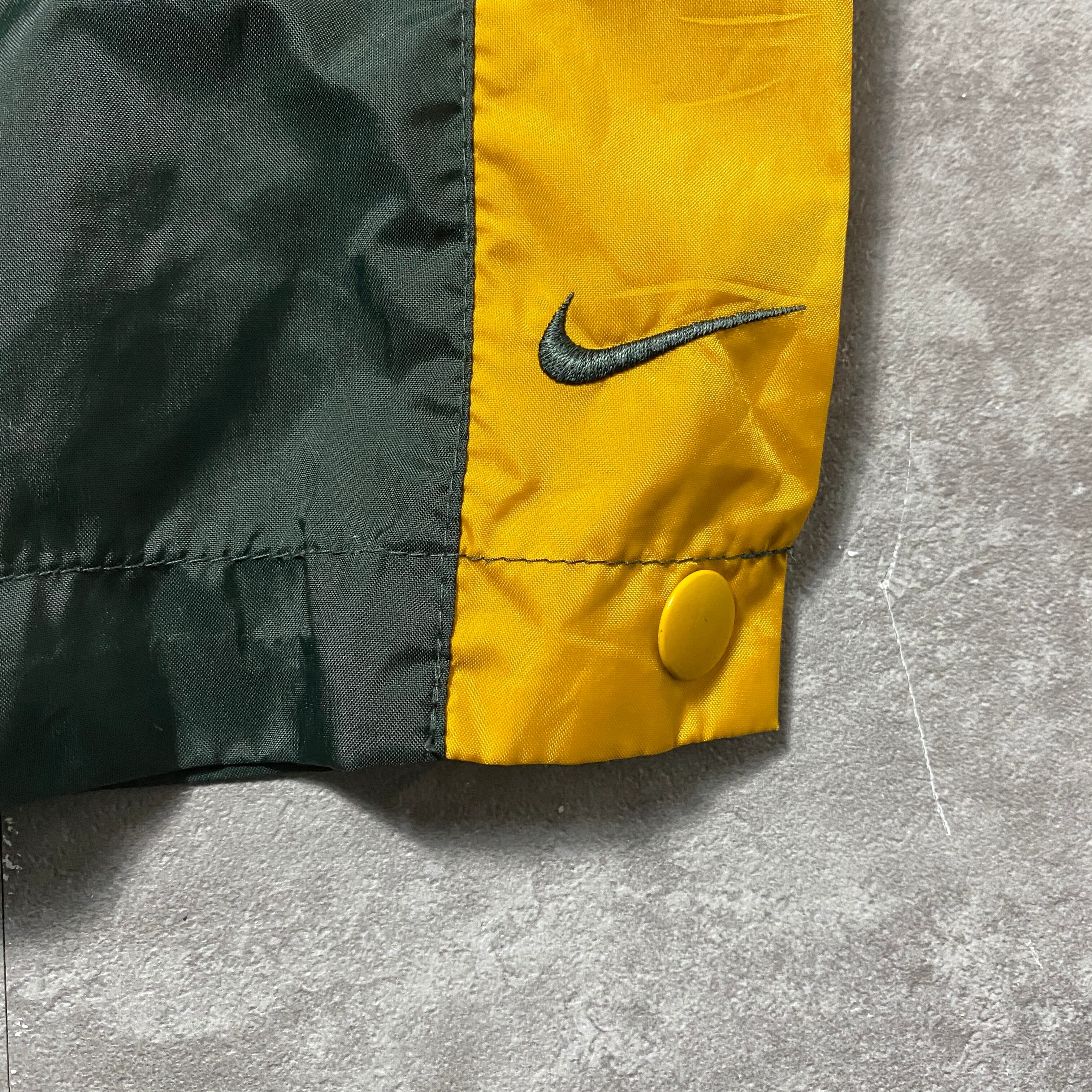 90's NIKE ナイキ 刺繍文字ロゴ サイドライン グリーン 薄手 ナイロン