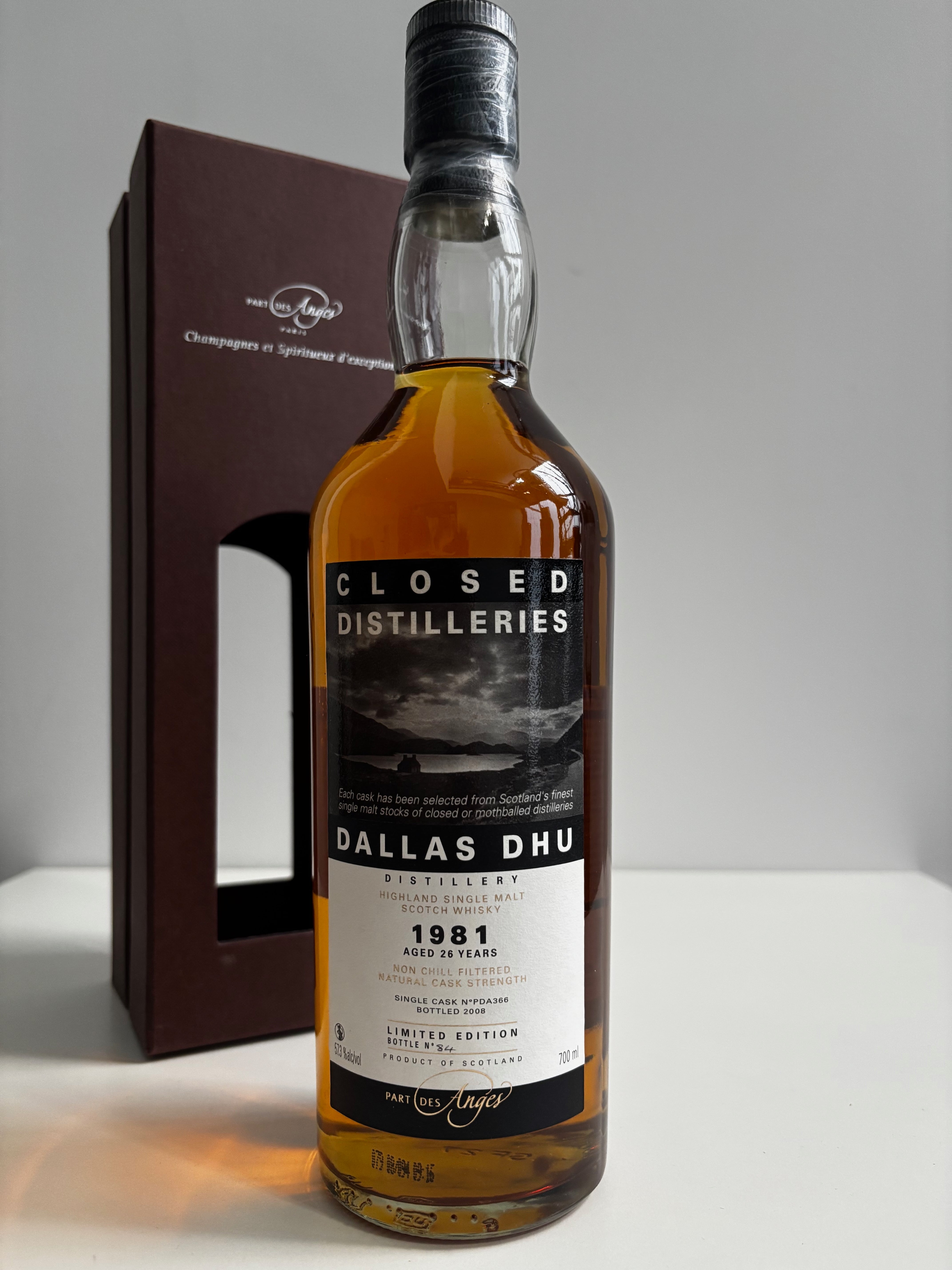 グレンバーギー1995/2025 30年 バーボンホグスヘッド 53.8％ 700ml