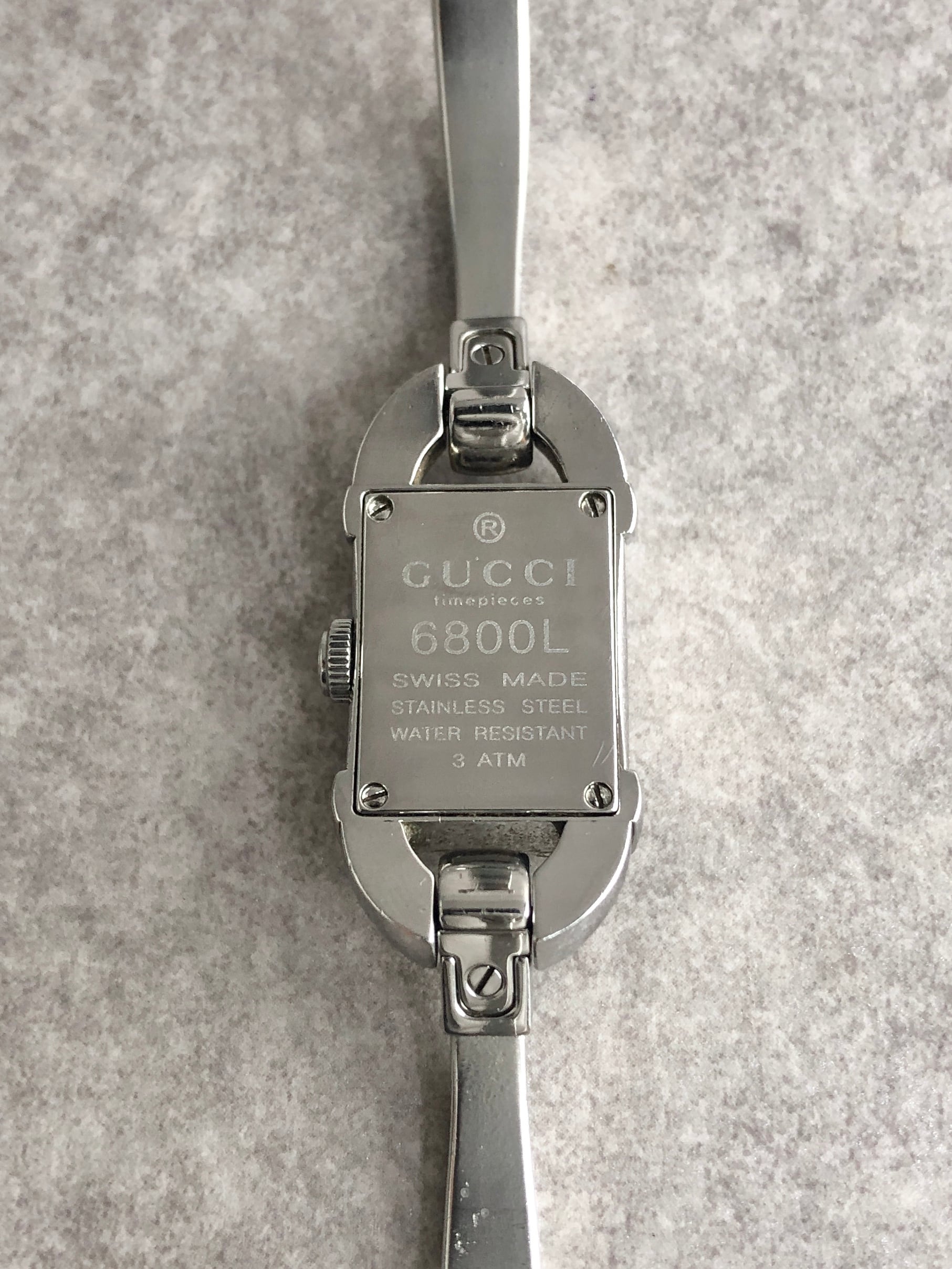 GUCCI グッチ 腕時計 シルバー ステンレススチール バングル型 6800L