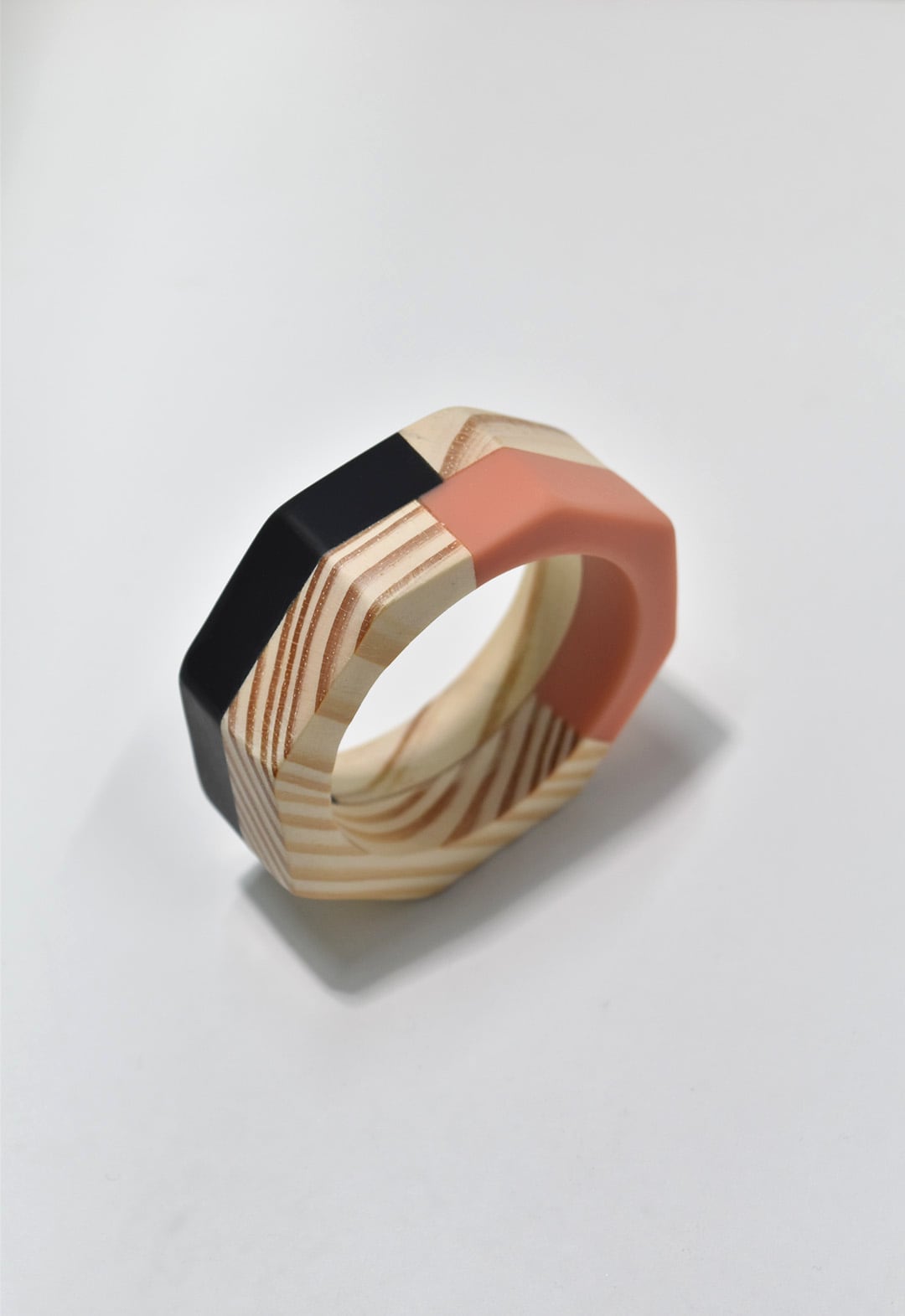 ethical wood bangle Salmon×Black | paisley