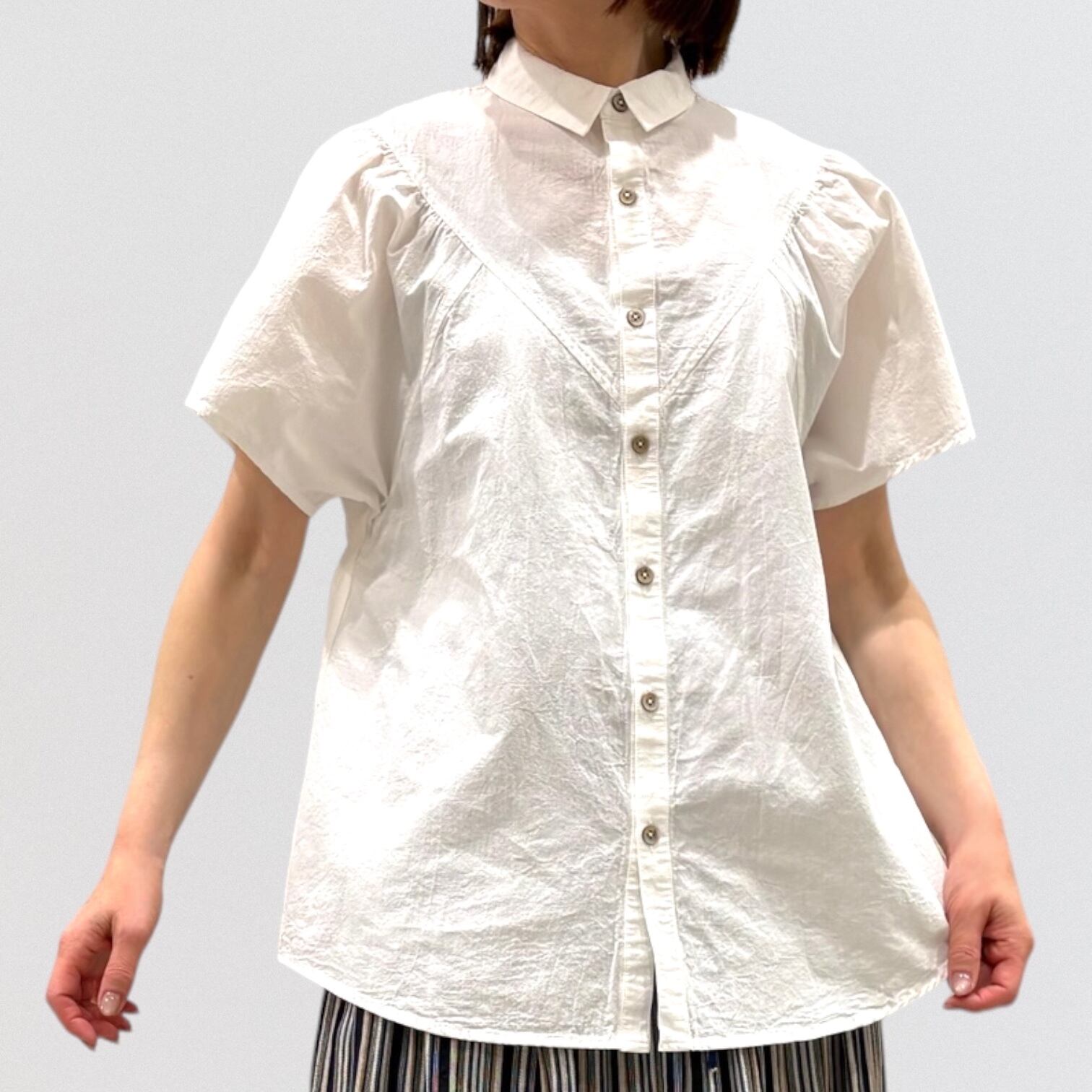 vm cotton linen light weather gathered shoulder shirt | CoCo Cuore