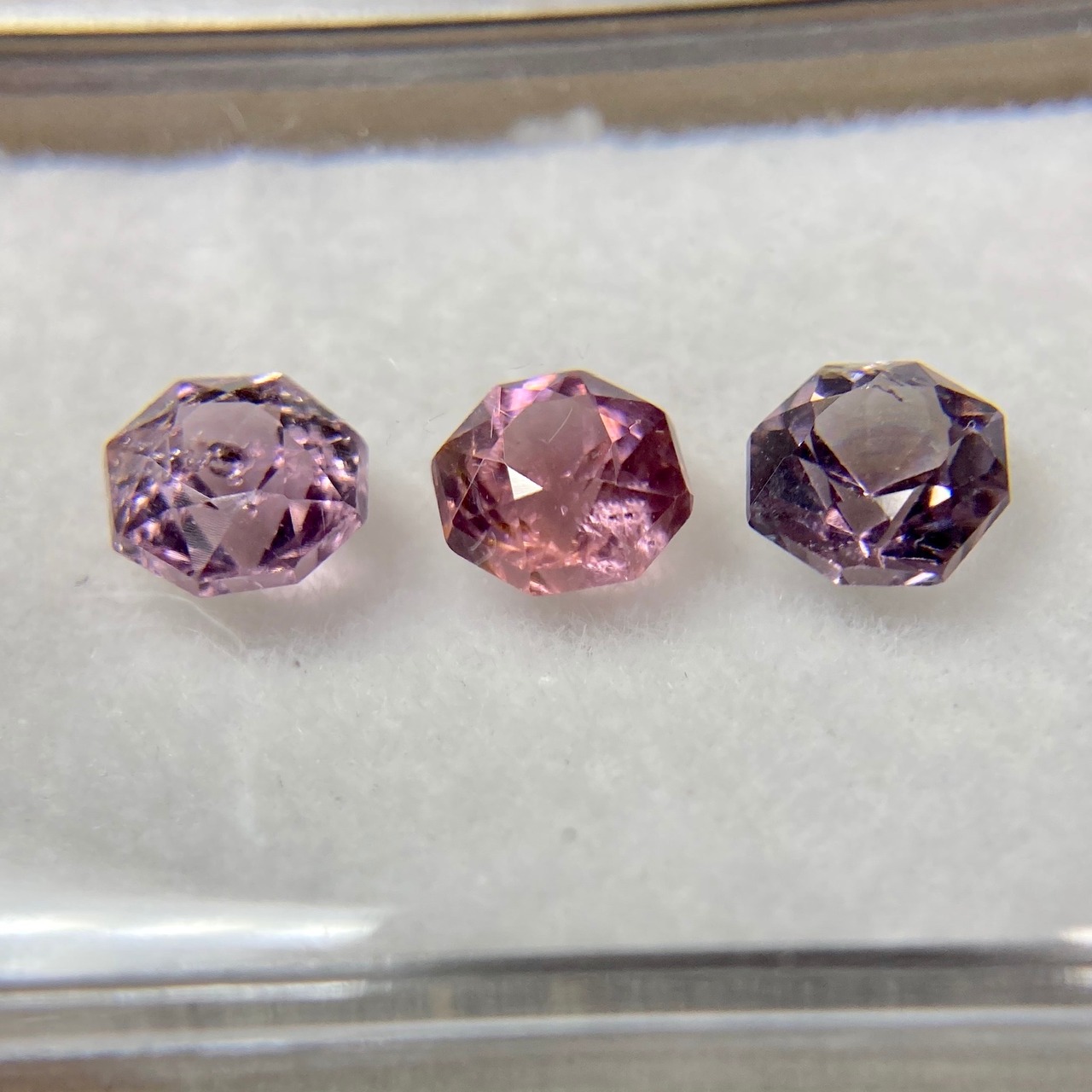お花みたいなスピネル 訳アリセット 約4mm-5.1mm しれっと⑥
