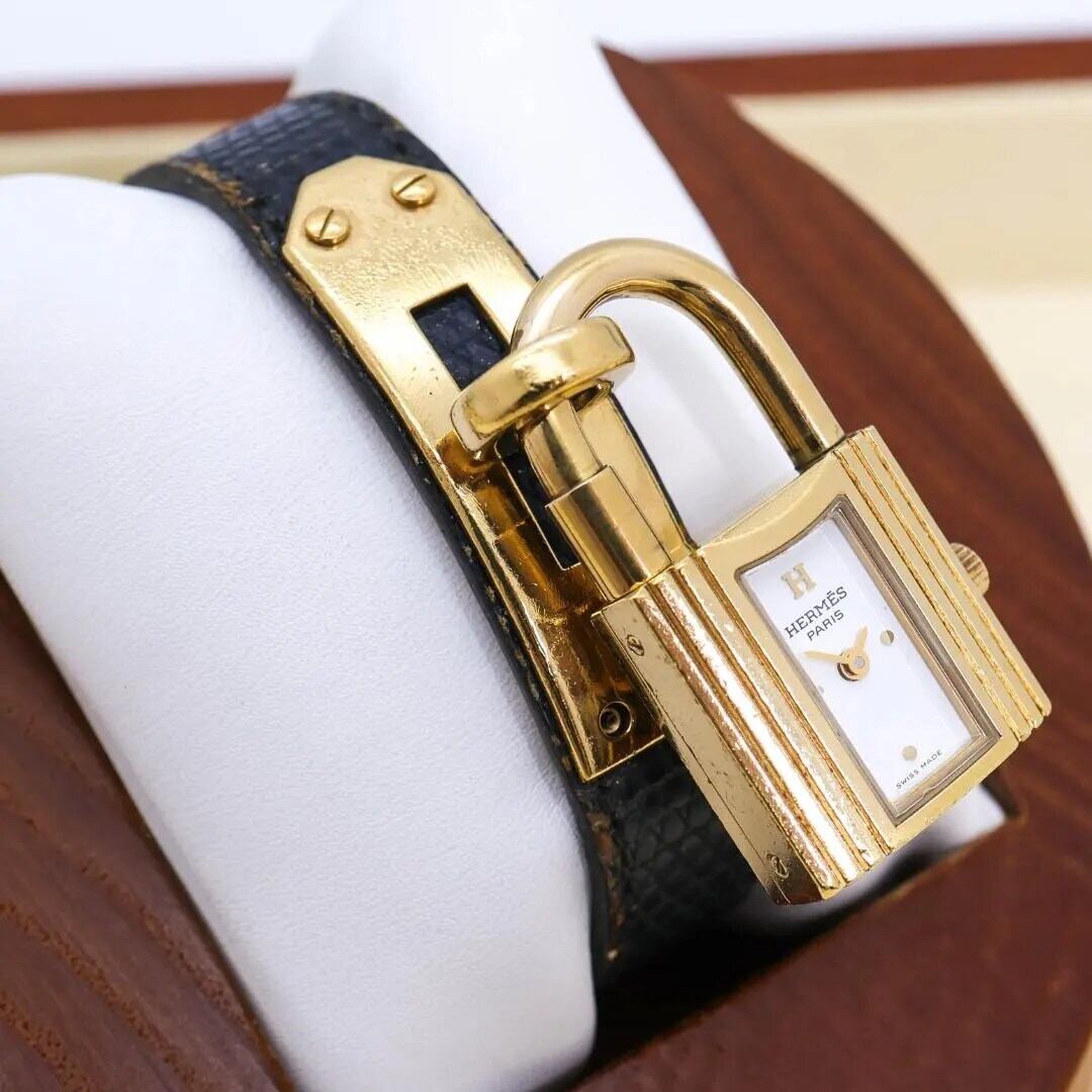 稼働 GUCCI 腕時計 8900L グレー デイト 新品電池 1139 | Like a