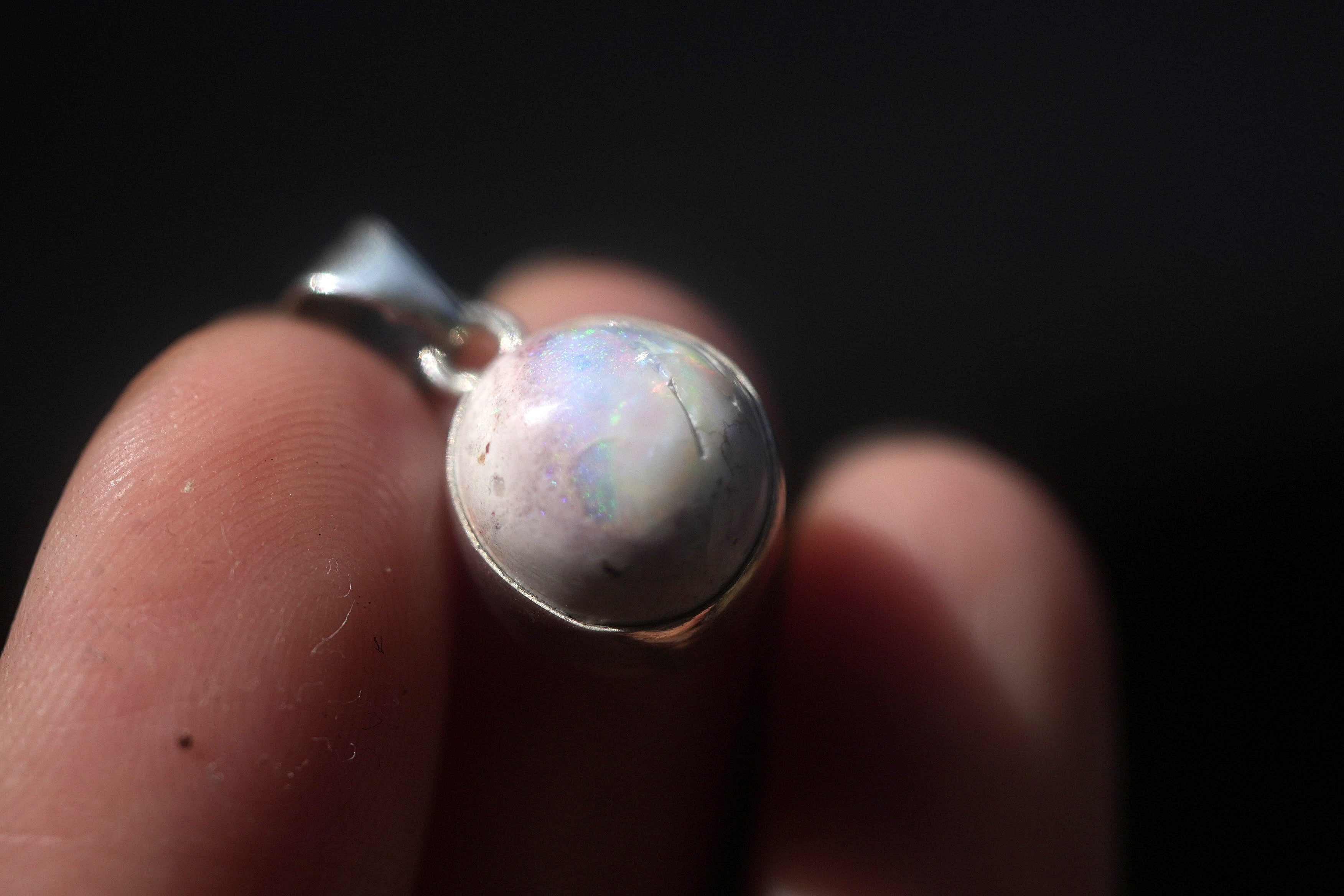 ブルーの夢虹色☆カンテラオパール シルバーネックレス1545 | Funky