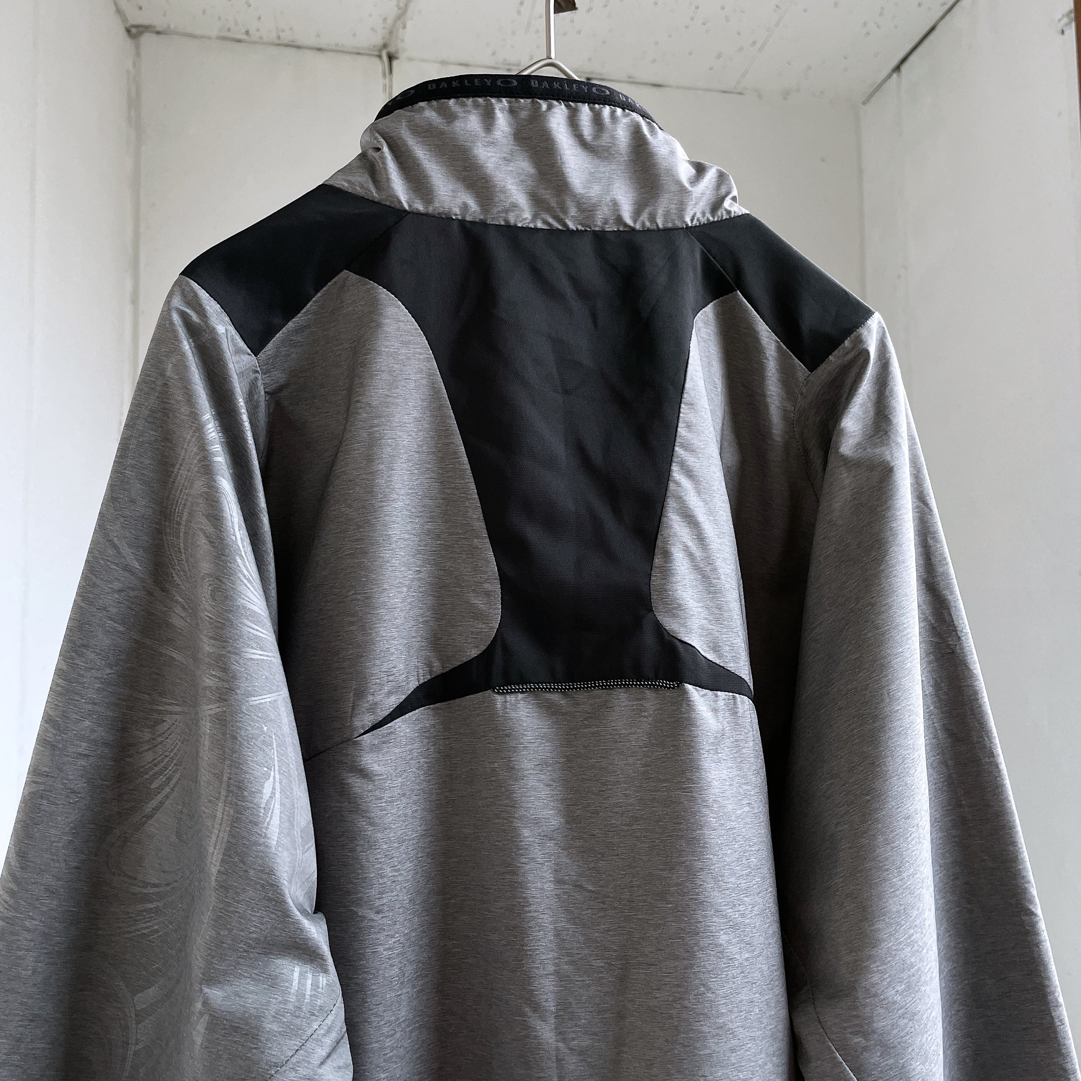 OAKLEY TYPE-02 Mat silver × Black Bi color technical blouson