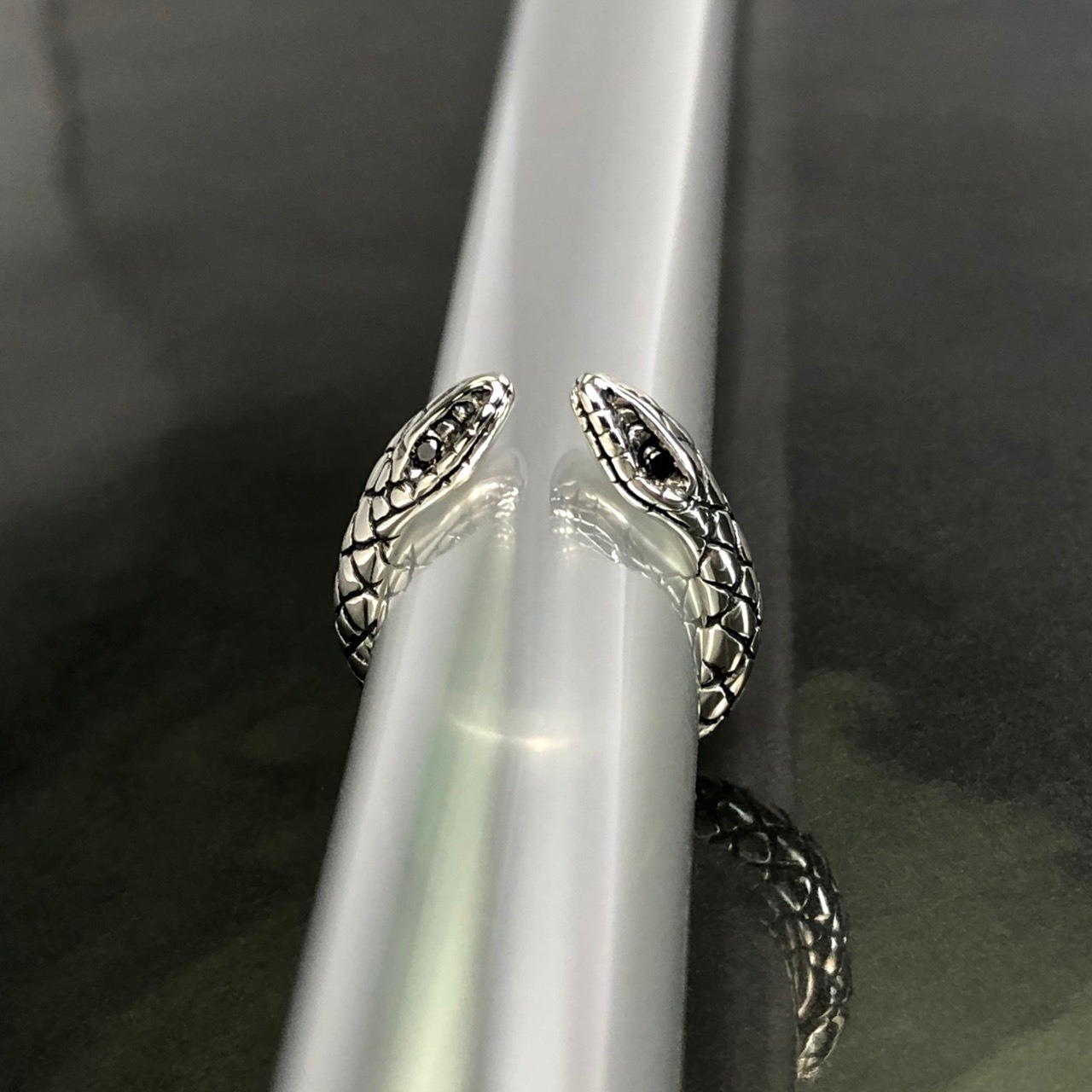 TWO HEADED SNAKE RING with BLACK DIAMOND EYES / スネークリング ブラックダイヤモンドアイ
