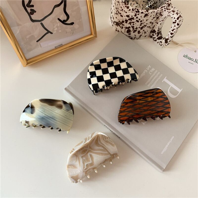 モダン柄 ヘアクリップ 00494