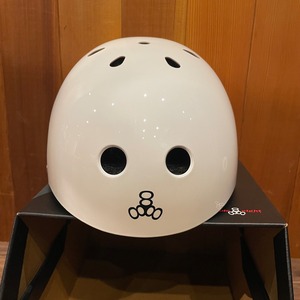 【TRIPLE EIGHT】youth size helmet