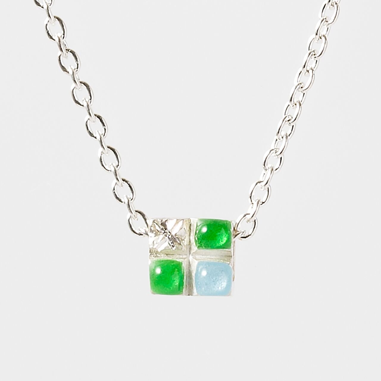 SAIKORO green & cyaan -necklace-