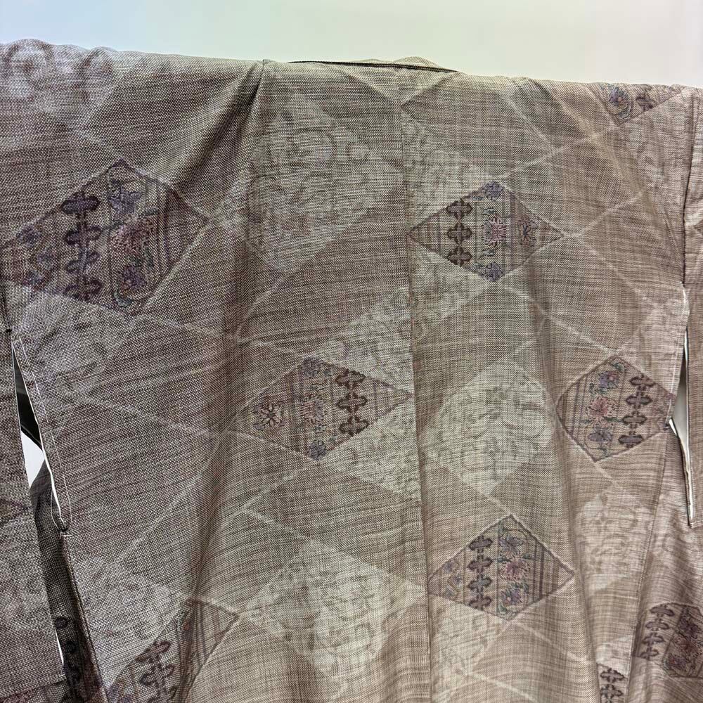 大島紬 9マルキ 泥大島紬 証書付き 本場大島紬 お洒落着 普段着 正絹 裄68.8cm 身丈163.7cm 美品 リサイクル着物 L サイズ 5406